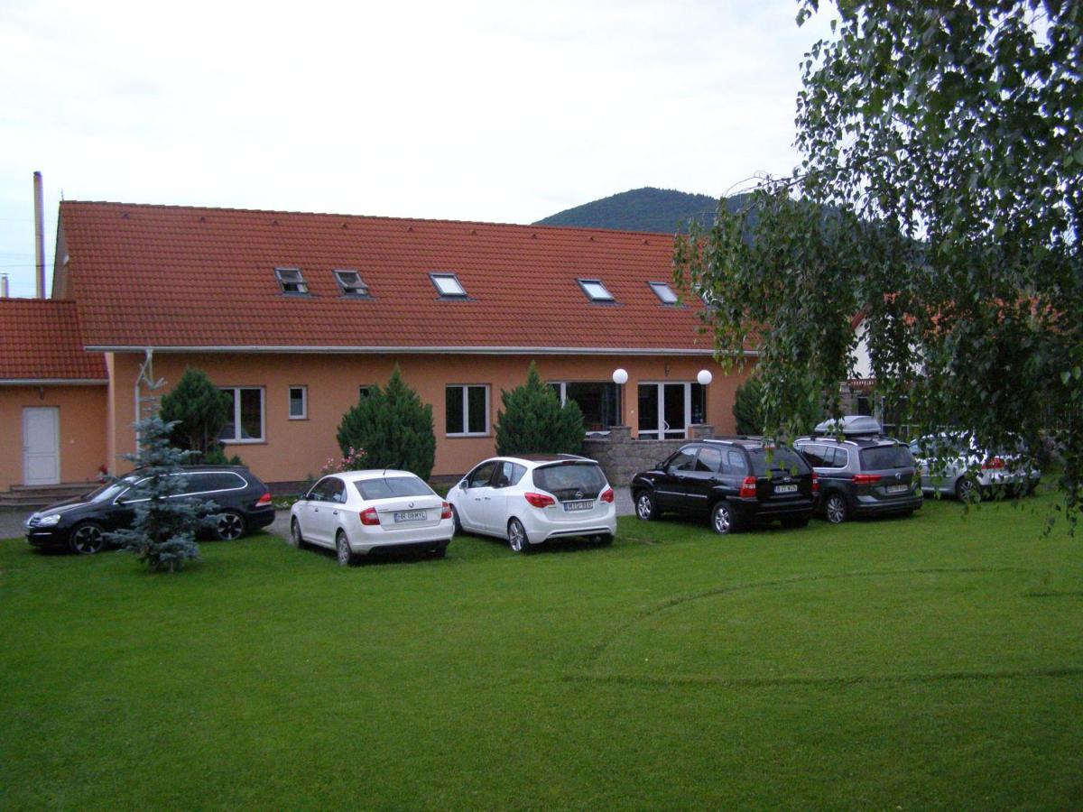 Pension Harmonia Miercurea Ciuc Zewnętrze zdjęcie